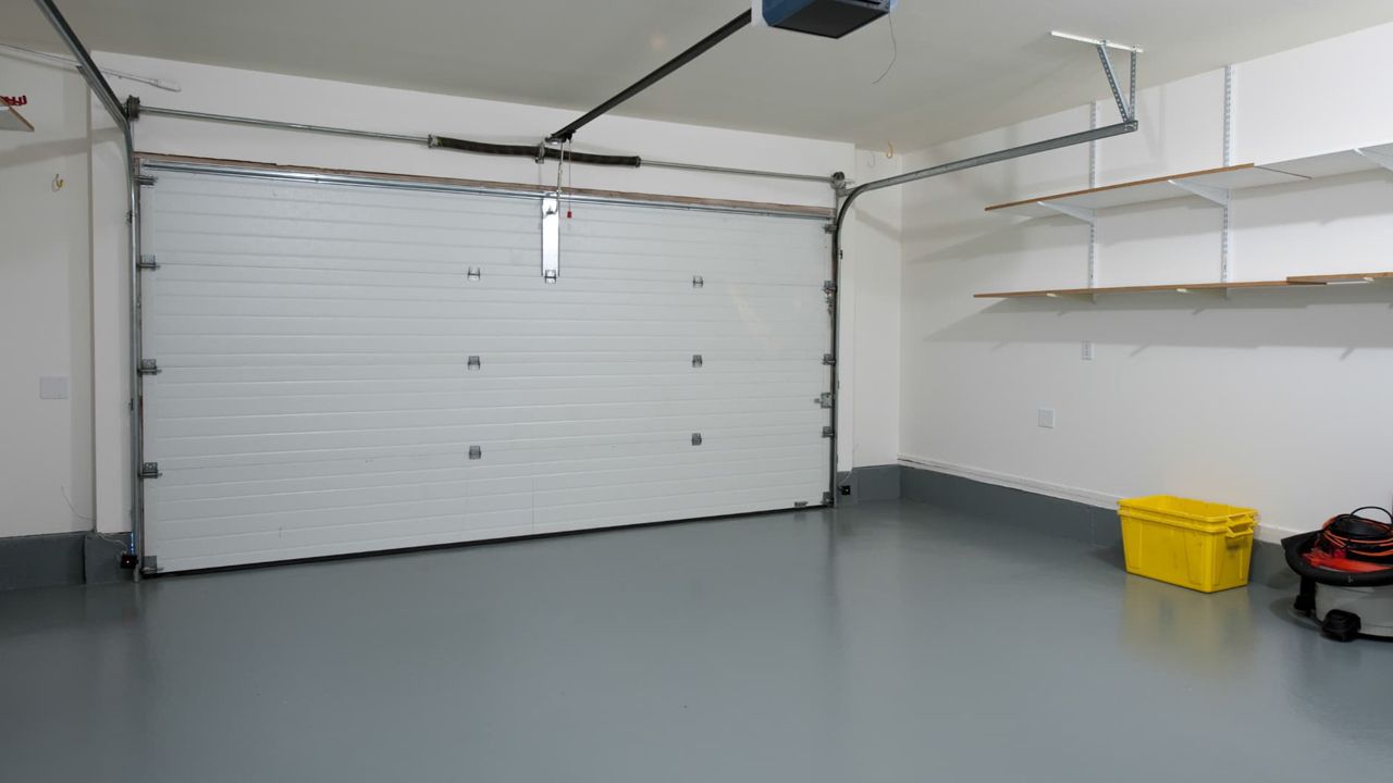 Garage Coating & Painting