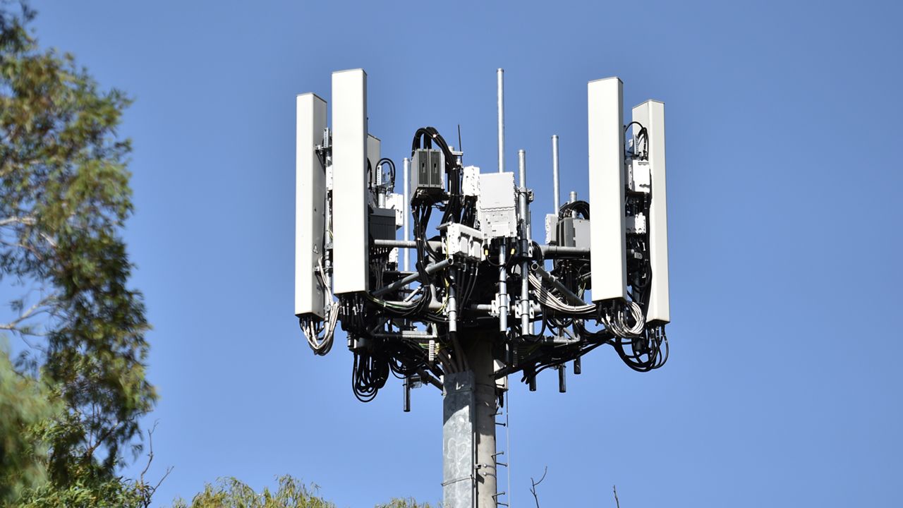 Servicing For 5G Towers