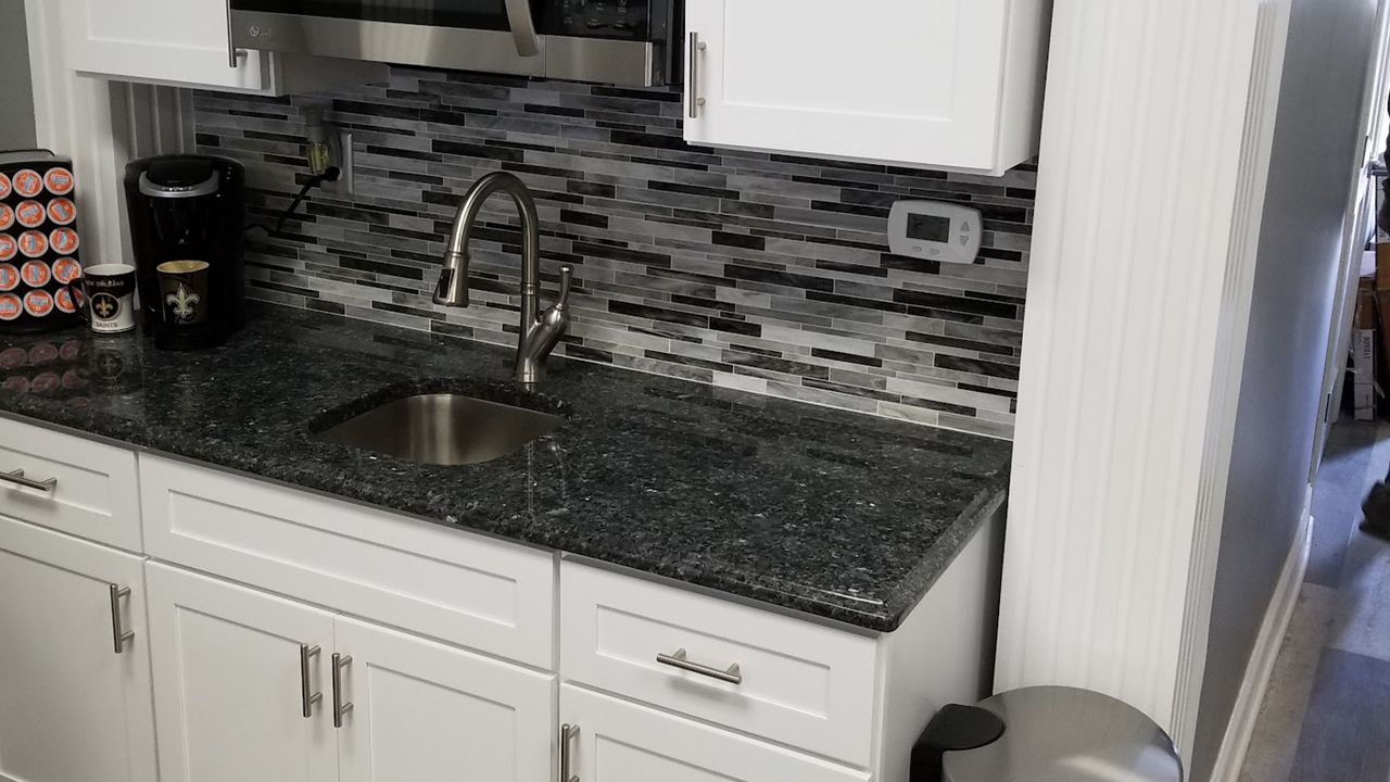 Granite and Quartz Countertop