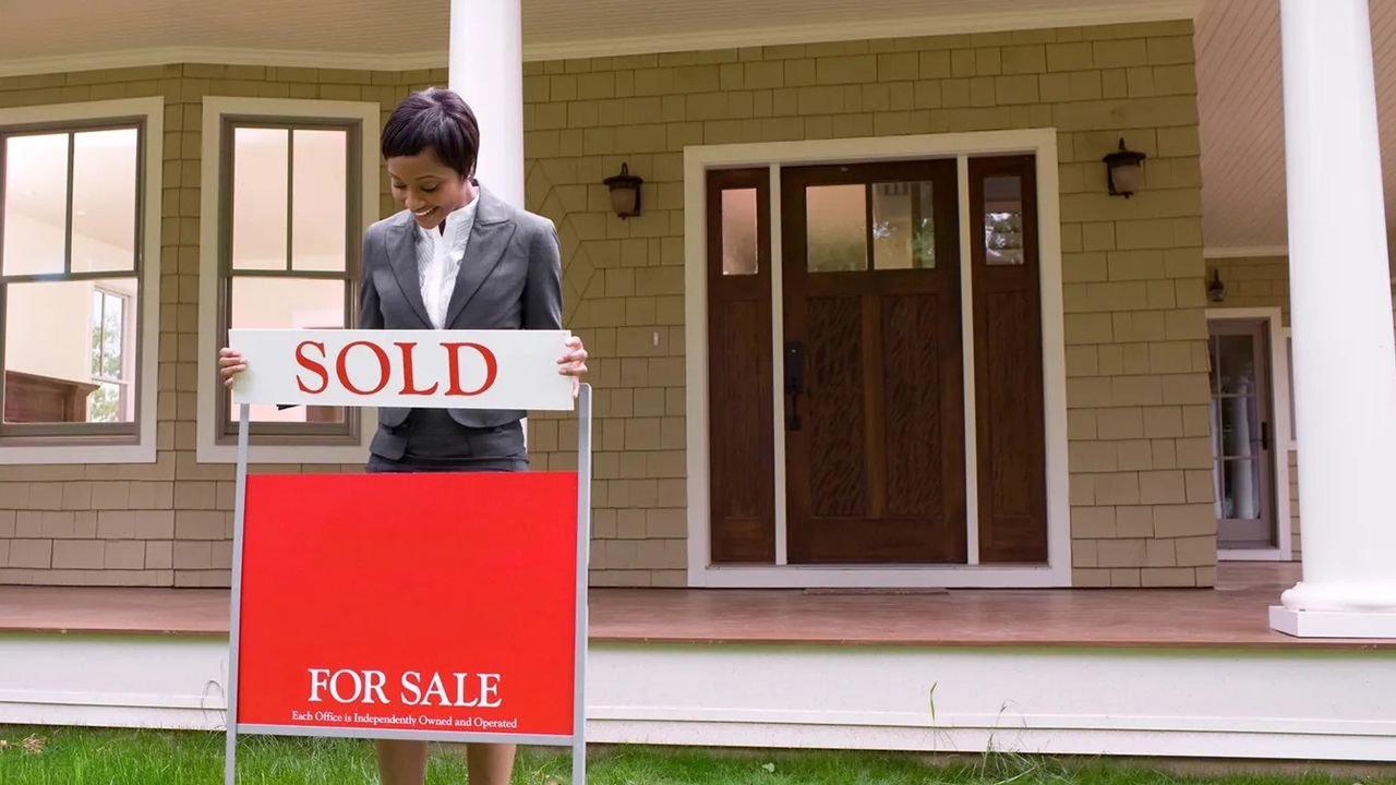 Selling the Houses